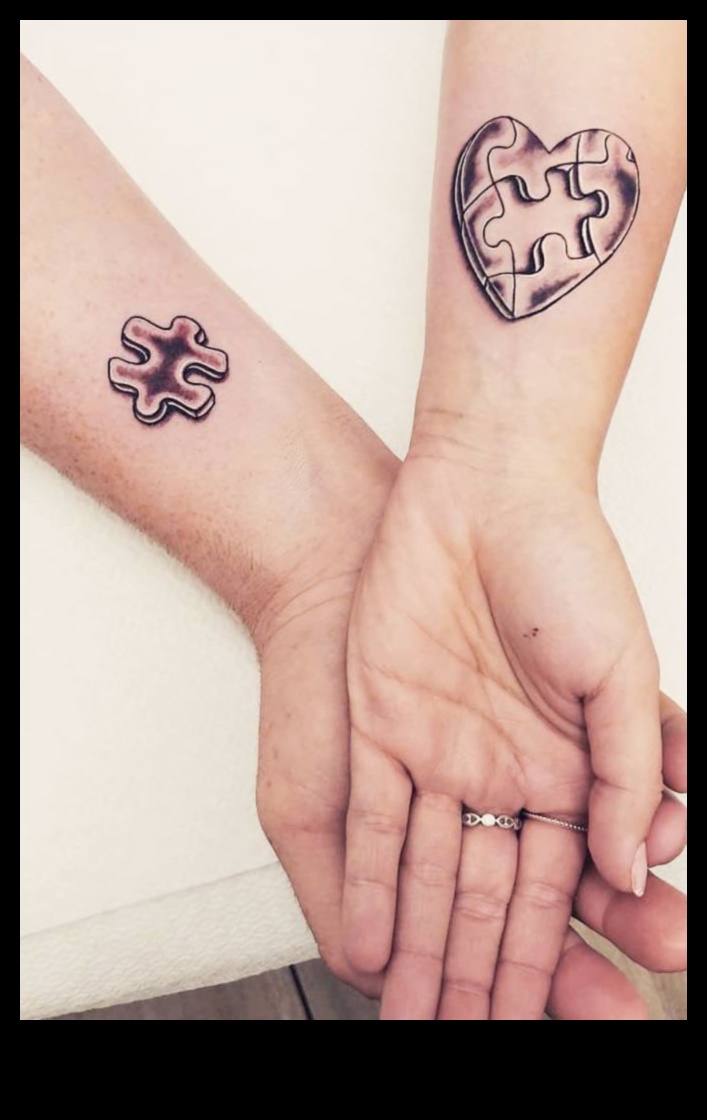 קשרים סמליים: קעקועים זוגיים החוגגים את המהות הבלתי שבירה של אהבה נצחית