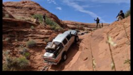 מעבר לרשת מחשמל הרפתקאות בית 5 מעבר לרשת: הרפתקאות שטח עם רכבי שטח חשמליים