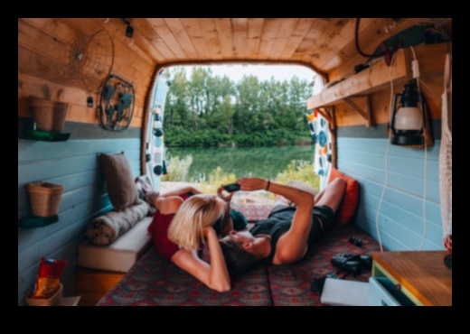 נוחות מותאמת אישית: חללי פנים מסוגננים בטנדרים מותאמים אישית