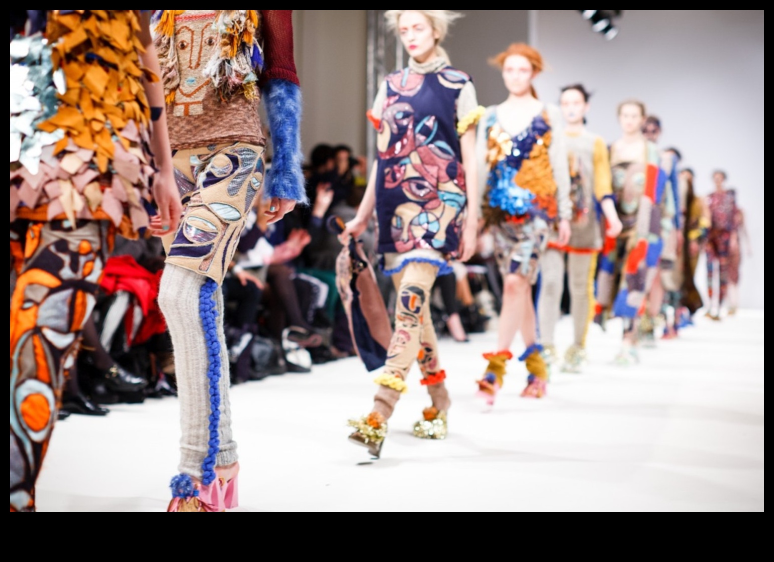 סיפורי סגנון מפוסלים: יצירת הנרטיב של מסע הסגנון שלך