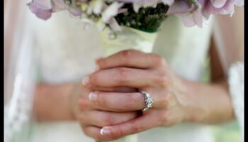 זוהר מרהיב: Allure Allure